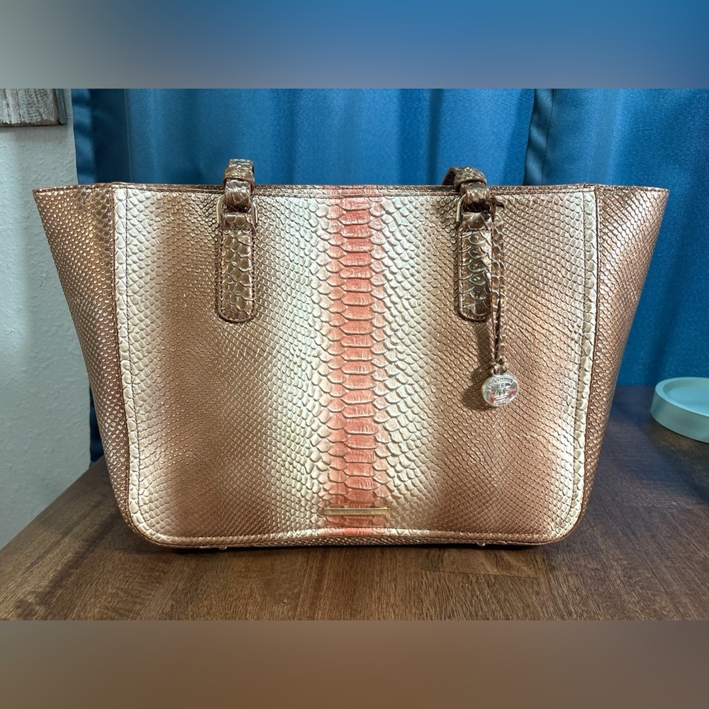 **SOLD**Brahmin EUC Ashlee - Natural Cocobay - Metallic Gold Snake Texture Tote - Picture 11 of 12